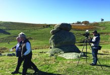 Battle of the vines Host Frank Moylan and winemaker Llew Knight on location at Granite Hills.