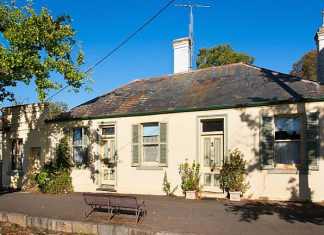 Development approved for Carriers Arms Maldon's historic Carriers Arms building at 61 High Street.