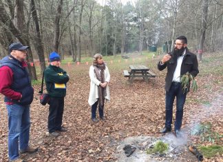 Higher status for forests Mr Trent Nelson Dja Dja Wurrung Clans Aboriginal Corporation Traditional Owner conducts a Welcome to Country ceremony with VEAC Council members Dr Charles Meredith, Dr Geoffrey Wescott and Ms Joanne Duncan (left to right) at Mount Franklin.