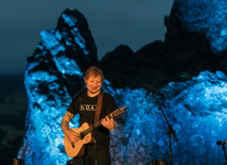 Sheeran rumours mount Ed Sheeran put on an intimate concert for 80 fans at Hanging Rock in February 2017. Photo: Hit Network's World Famous Rooftop