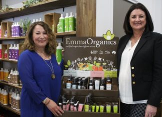‘Knocks on the factory door’ – Organics company opens first concept store Organic Formulations founder Daniela Tarantello and national business manager Kerry Henry are welcoming people to the new Gisborne store.