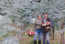 USA coming up roses Danielle White and Ashley Wren of Crofters Fold Estate. Photo: Chloe Smith Photography