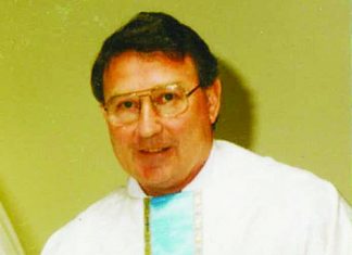 Former Kyneton parish priest Peter Waters jailed for child-sex offences