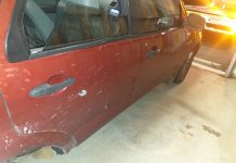 POLICE SHOOT AT CAR NEAR ELPHINSTONE