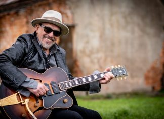 Legendary muso becomes new citizen