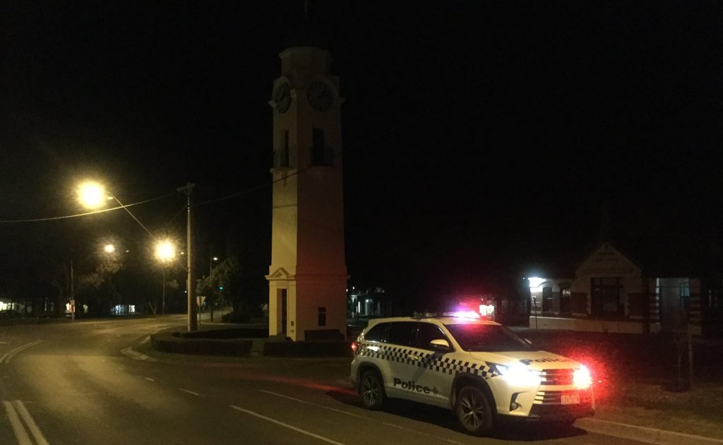 Call catches burglar