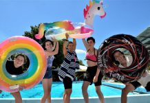 Club Summer – poolside!