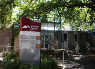 Council staff critical