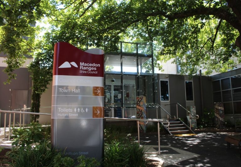 Council staff critical