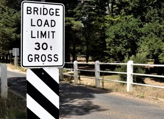 Bridge on Froomes decision time looms