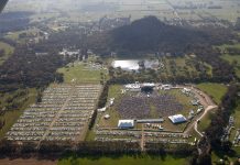 Rock paddock still in talks