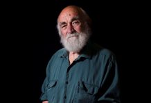 Catch a flick with Flaus