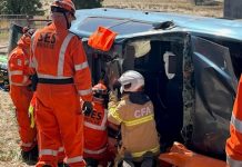 Drivers trapped in two accidents