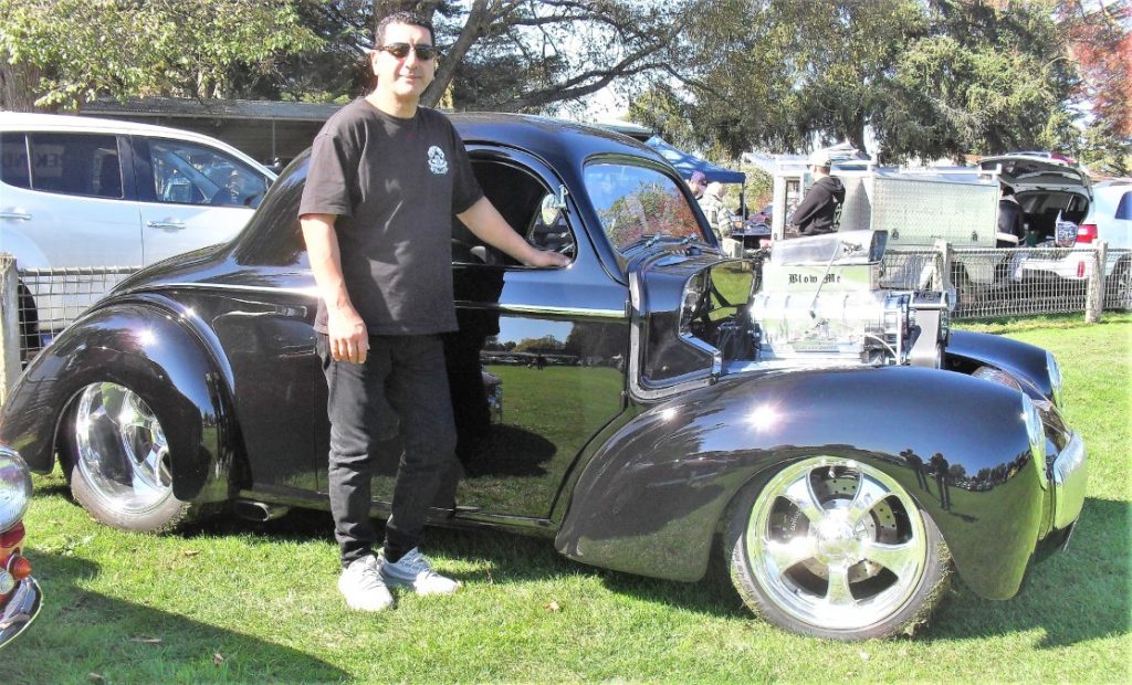 Swap Meet draws thousands