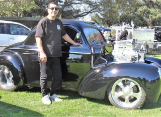 Swap Meet draws thousands