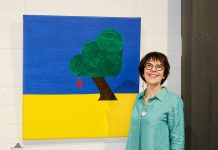 Artist fundraises to support Ukraine