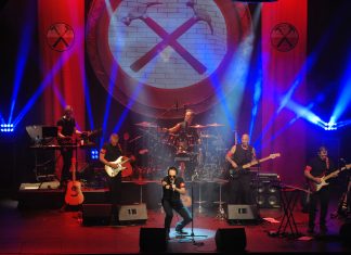 Floyd fans in for a treat