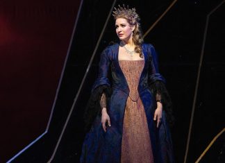 Operas return to the Royal