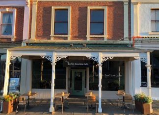 Café with a heart of gold