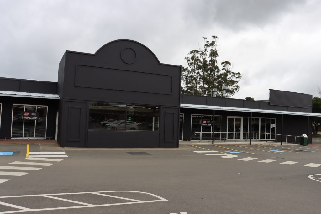 Woodend IGA to open tomorrow