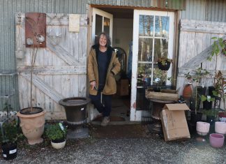 Mary to farewell The Garden Tap