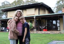 Ranges rallies for the Ramshaws