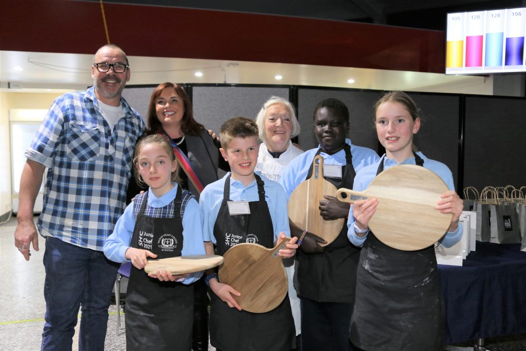 Kids back in the kitchen