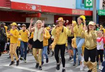 Crowds cheer for parade’s return