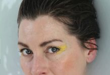 Explore VR and electronica