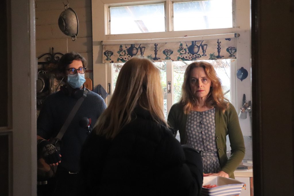 Magpie lands in Trentham