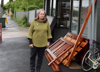 Volunteers call out dumping and looting