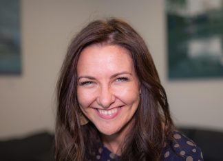 Dosed doco to screen