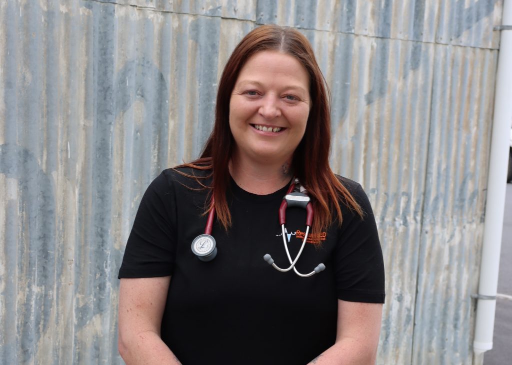 Paramedic Ukraine-bound