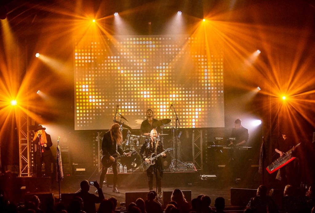 Pseudo Echo’s Ultimate tour