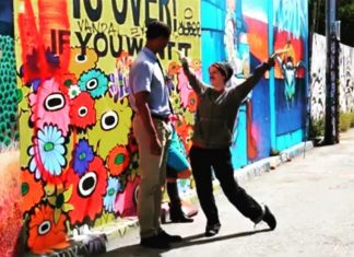 Calling young Shakespeare fans