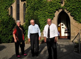 Commemorative overflow