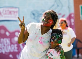 Culture and colour at Holi Festival