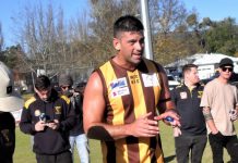 Class ruck lifts Hawks
