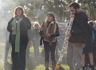 Community gathers to mark Sorry Day