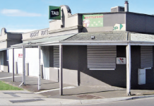 Outside areas want say in pokies survey