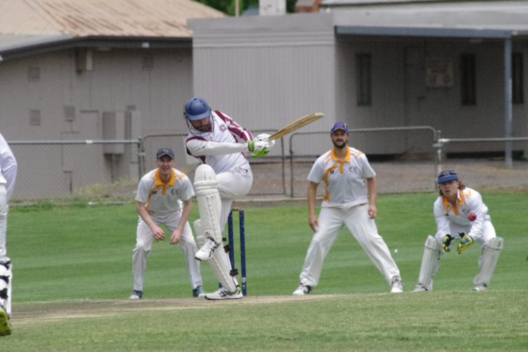 Rain impacts two-day fixture in CDCA