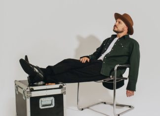 On tour with Jimmy Barnes