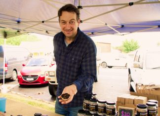 Full house of stalls