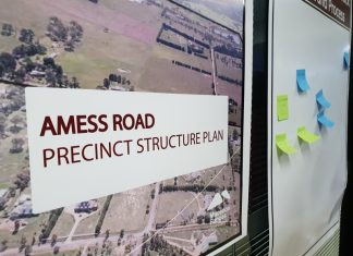 Riddell plans with minister