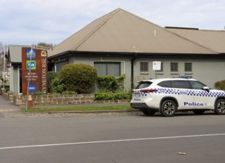 Armed robbery at Kyneton RSL