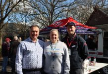 Community gathers to support homeless