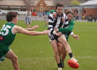 Magpies swoop into finals