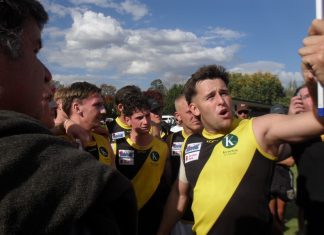 Kyneton run over Hawks
