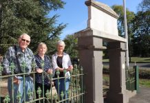 Memorial gates to be restored