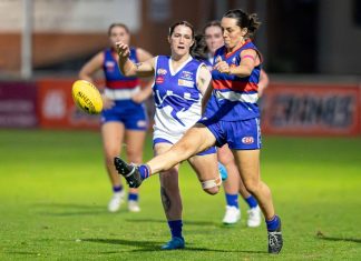 United in hard-fought win